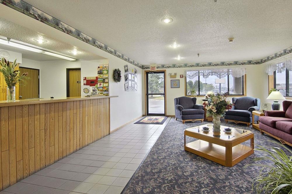 Hotel Super 8 By Wyndham Ankeny/Des Moines Area Exterior foto
