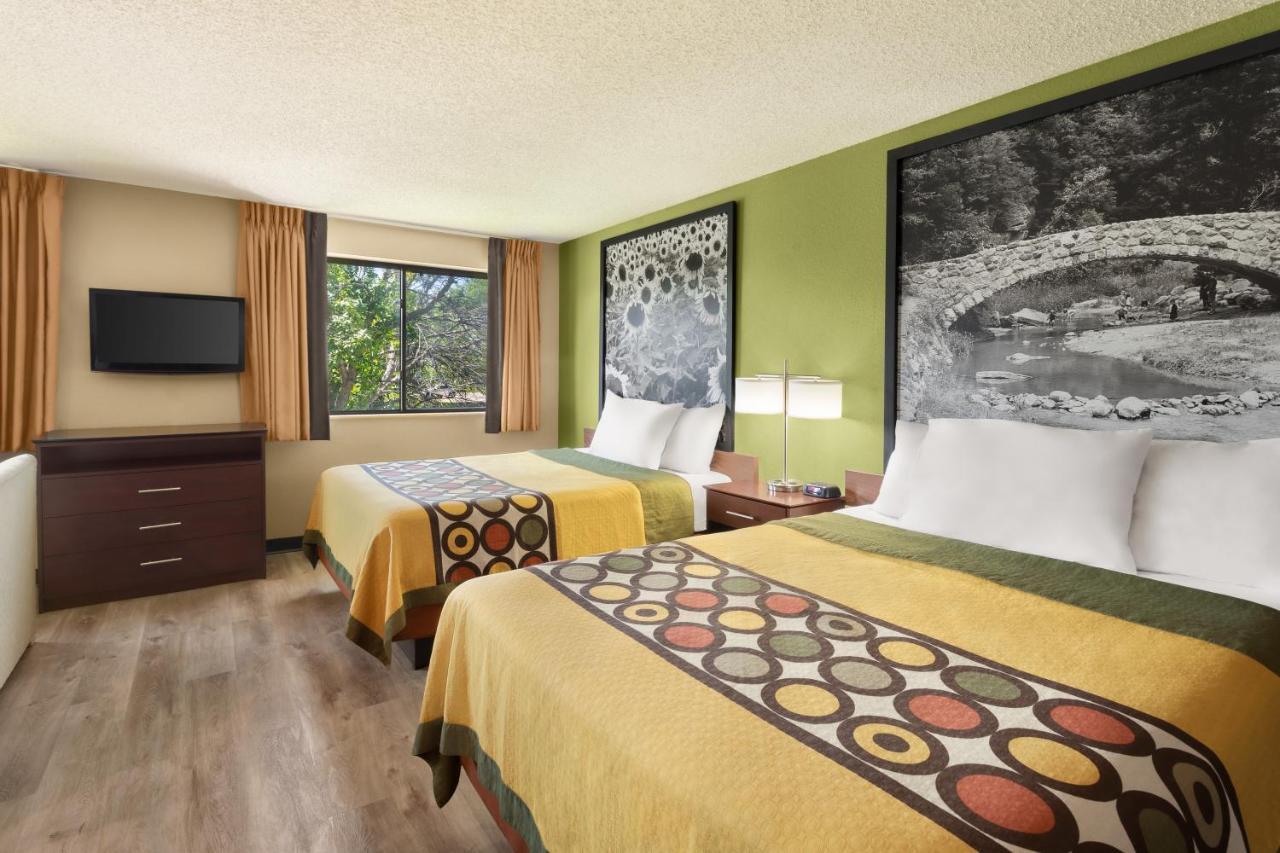 Hotel Super 8 By Wyndham Ankeny/Des Moines Area Exterior foto
